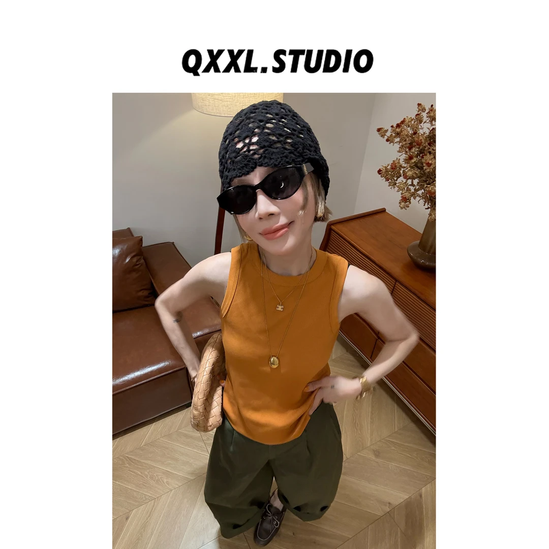 邱小小丽呀 百搭纯色无袖吊带背心女四季款圆领内搭修身打底上衣