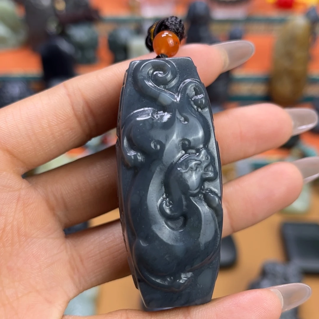 未镶嵌和田玉挂件