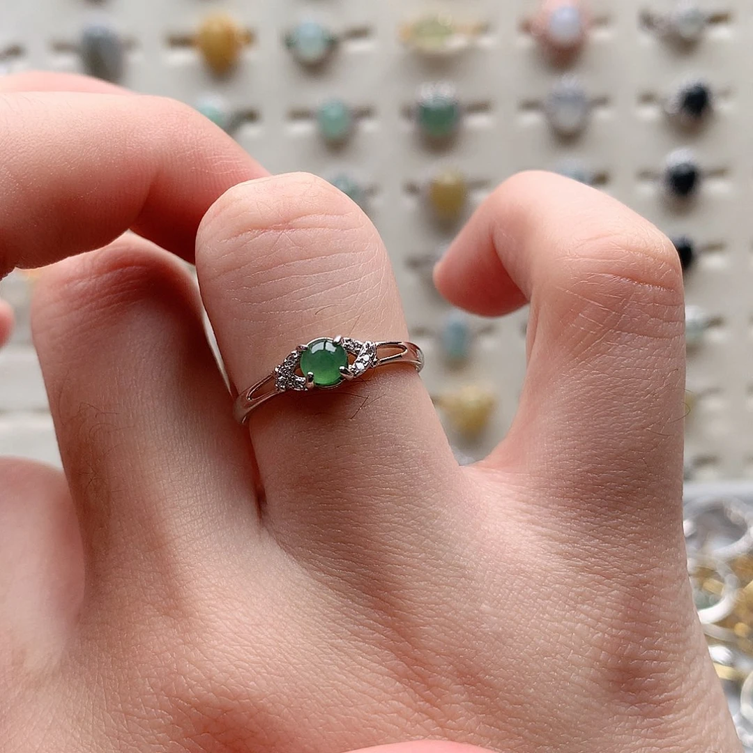 翡翠戒指银S925镶嵌0105