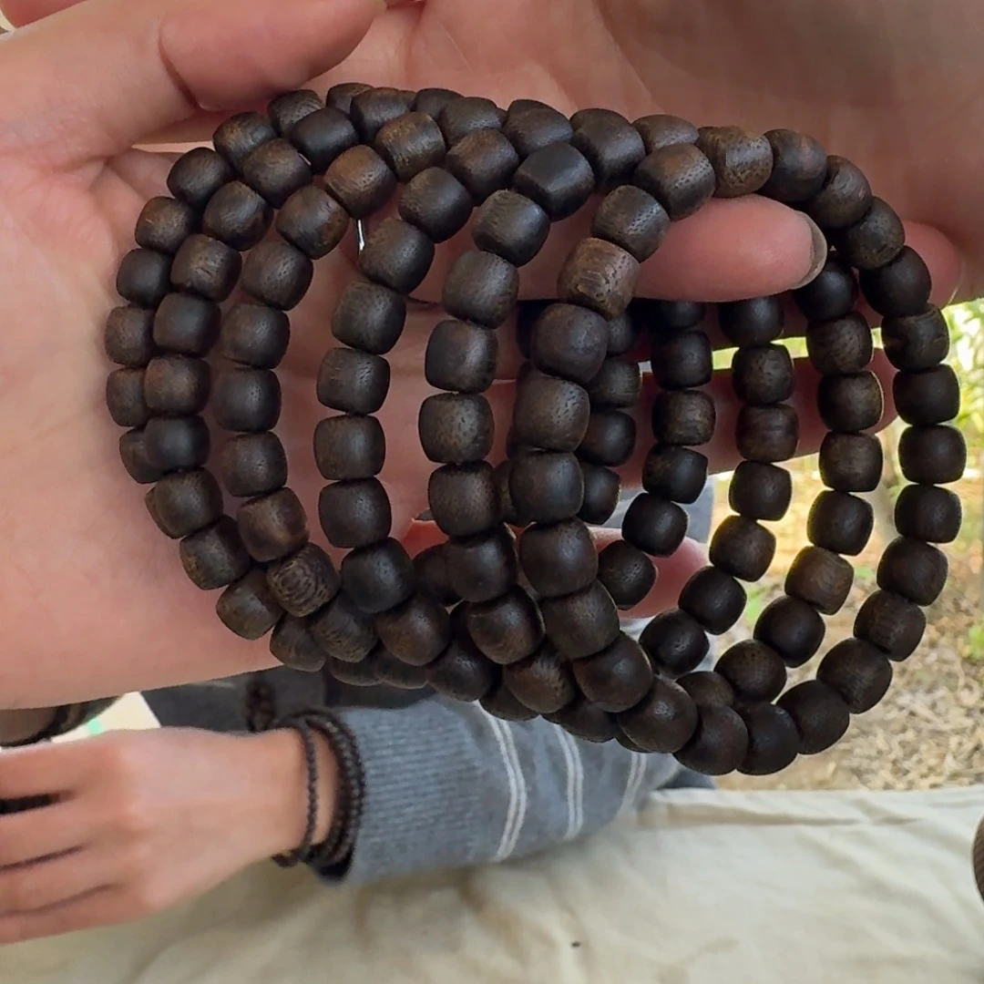 沉香手串绿奇楠沉水单圈约0.8-9多样性发一条