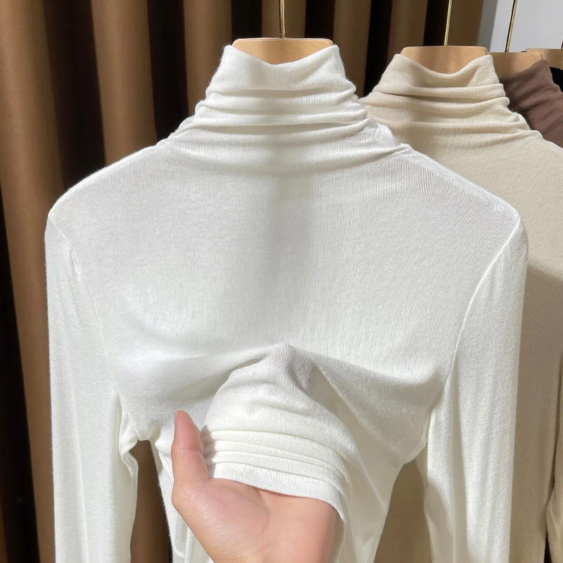 秋冬高领白色针织打底衫女2024新款高级感堆堆领针织内搭长袖小衫