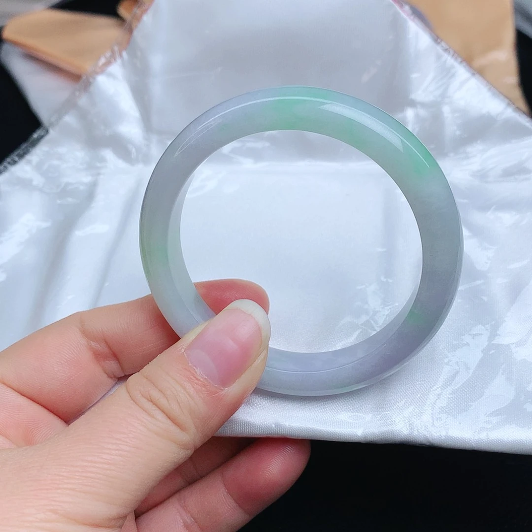 翡翠手镯未镶嵌064xcvbbb