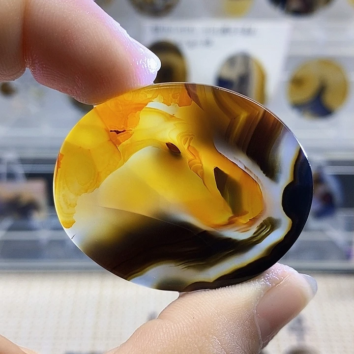 未镶嵌颈饰玛瑙/玉髓