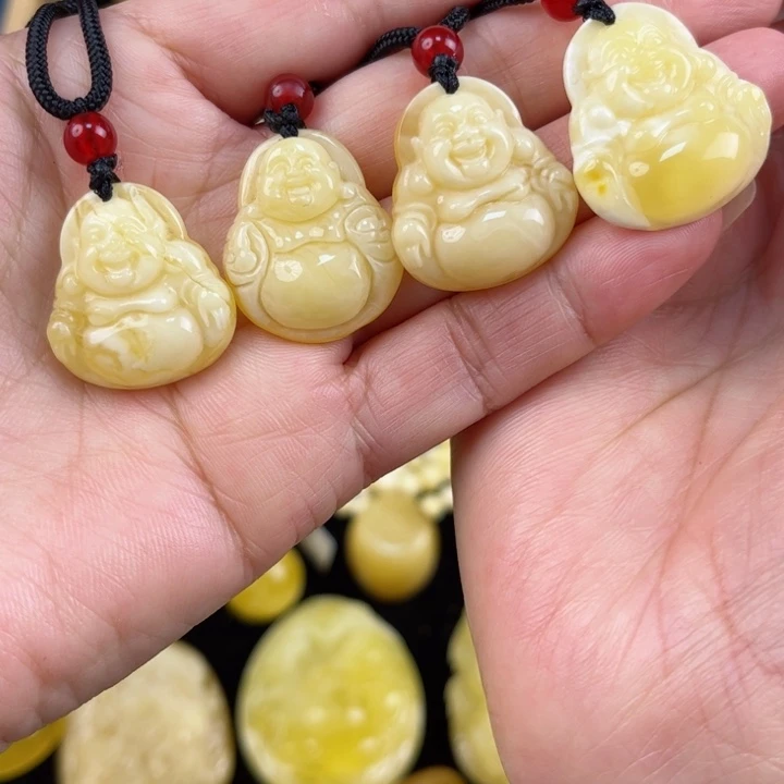 琥珀珠宝奇石未镶嵌琥珀，多样性发其一