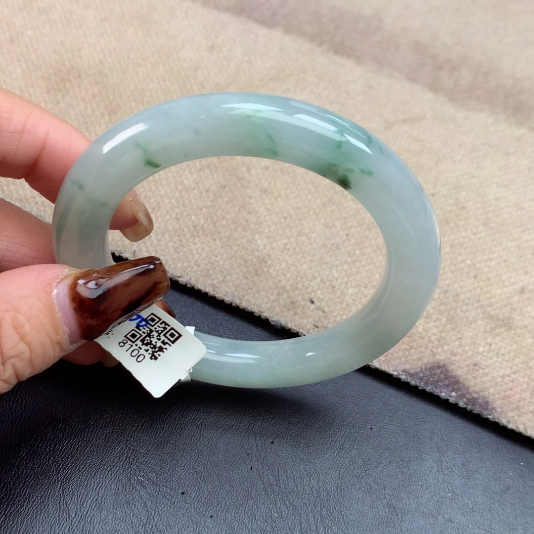 未镶嵌手镯翡翠缅甸翡翠手镯