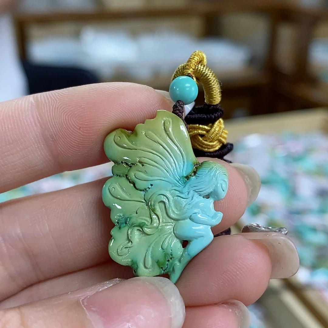 未镶嵌绿松石珠宝奇石