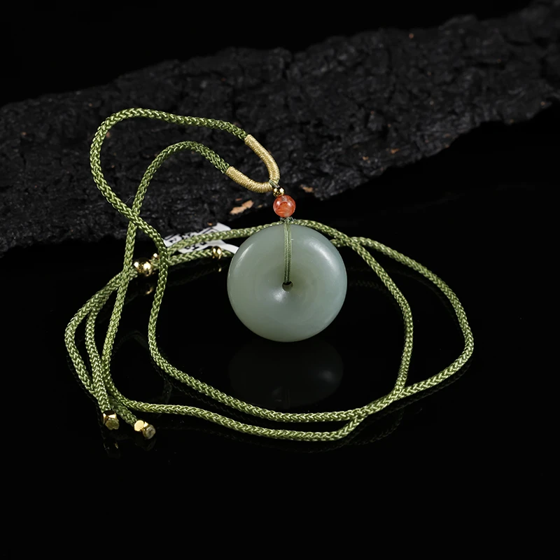 和田玉且未蓝平安扣编绳吊坠