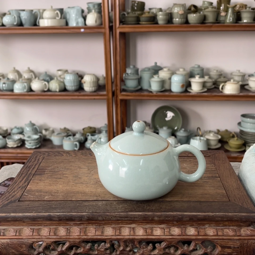 瓷片天青明星款西施壶