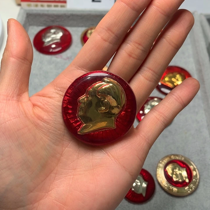 趣**藏像章像章像章像章