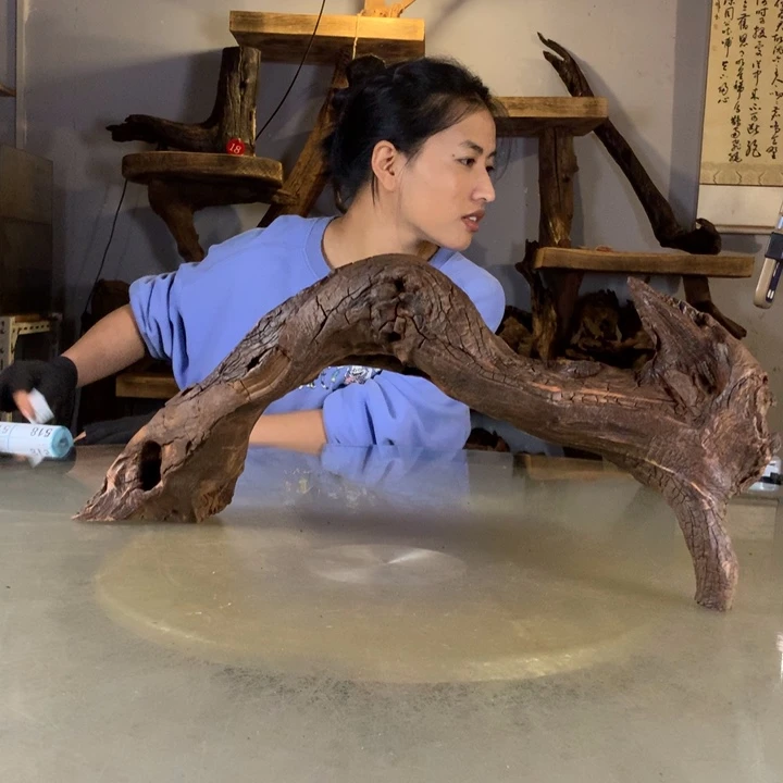 陈***卫天然云南紫柚木会黄水