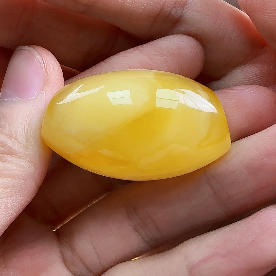 蜜蜡未镶嵌珠宝奇石