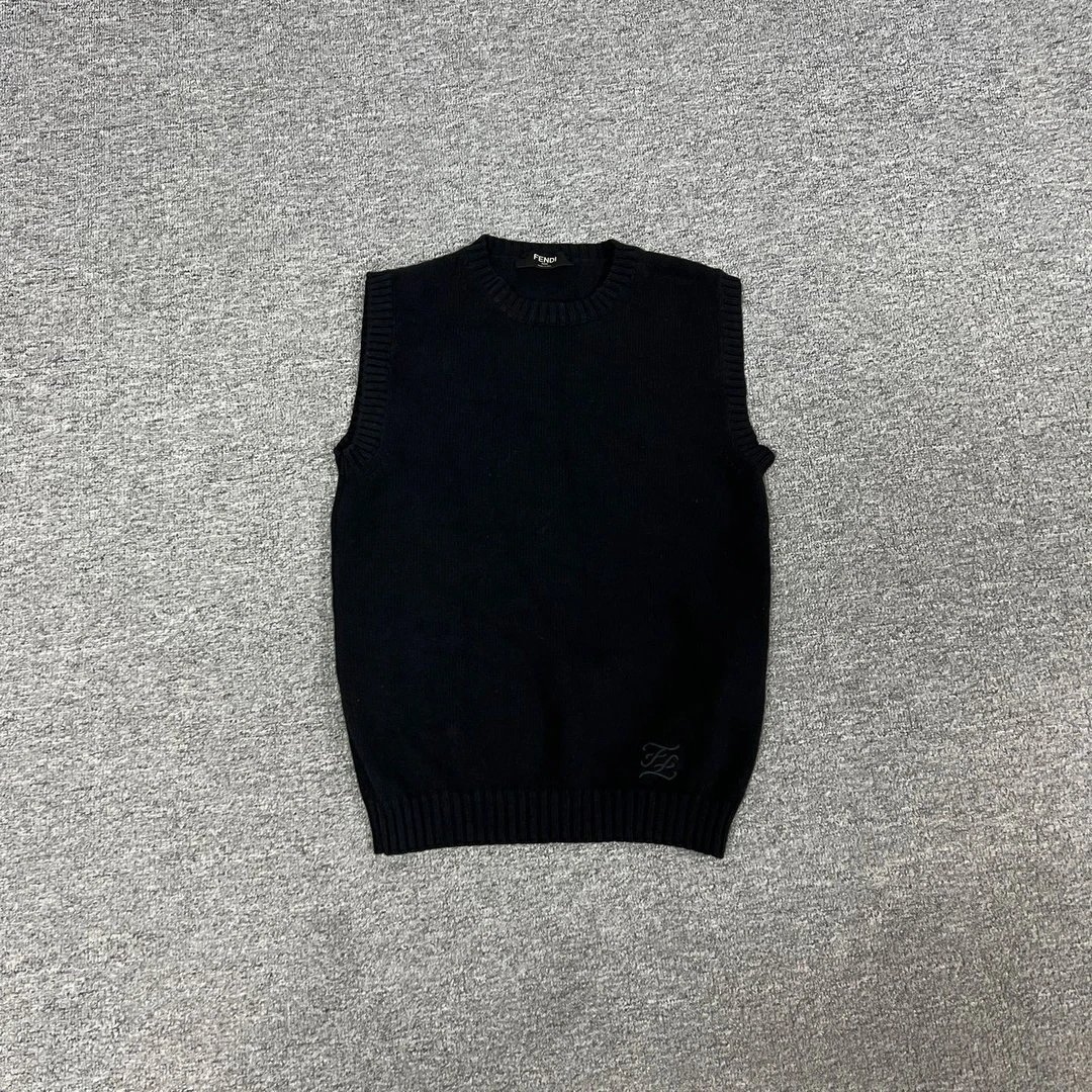 99新 AMIPARIS Fendi 针织马甲 新款
