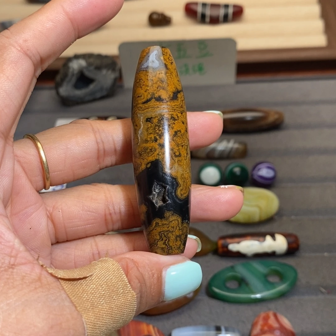 王***n玛瑙/玉髓手链未镶嵌