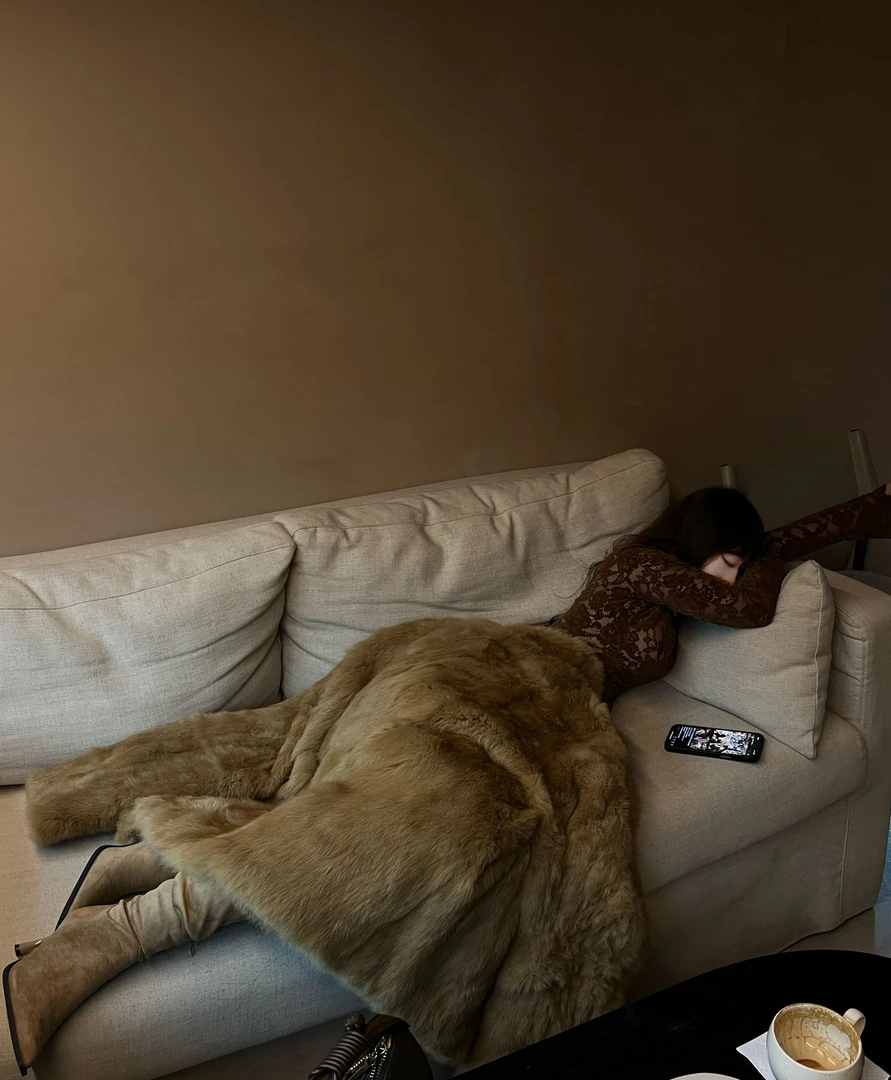 【大小姐回国】卡其色兔毛外套