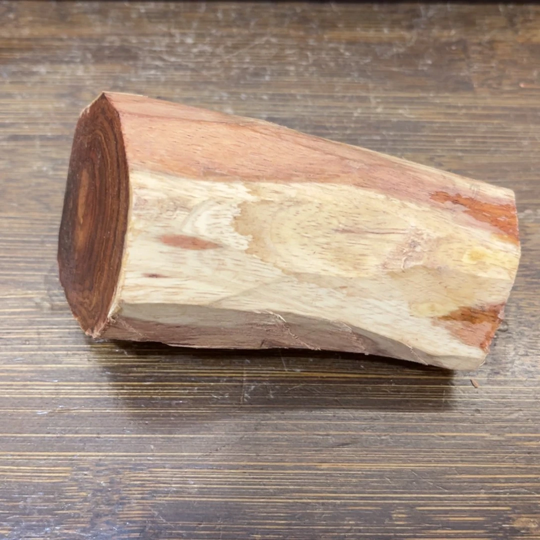 其他黄花梨/降香黄檀吾*