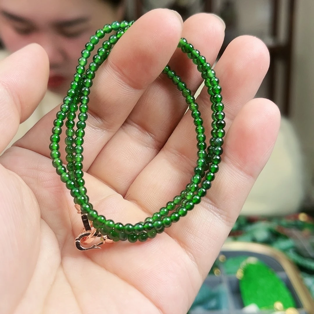 翡翠颈饰未镶嵌项链