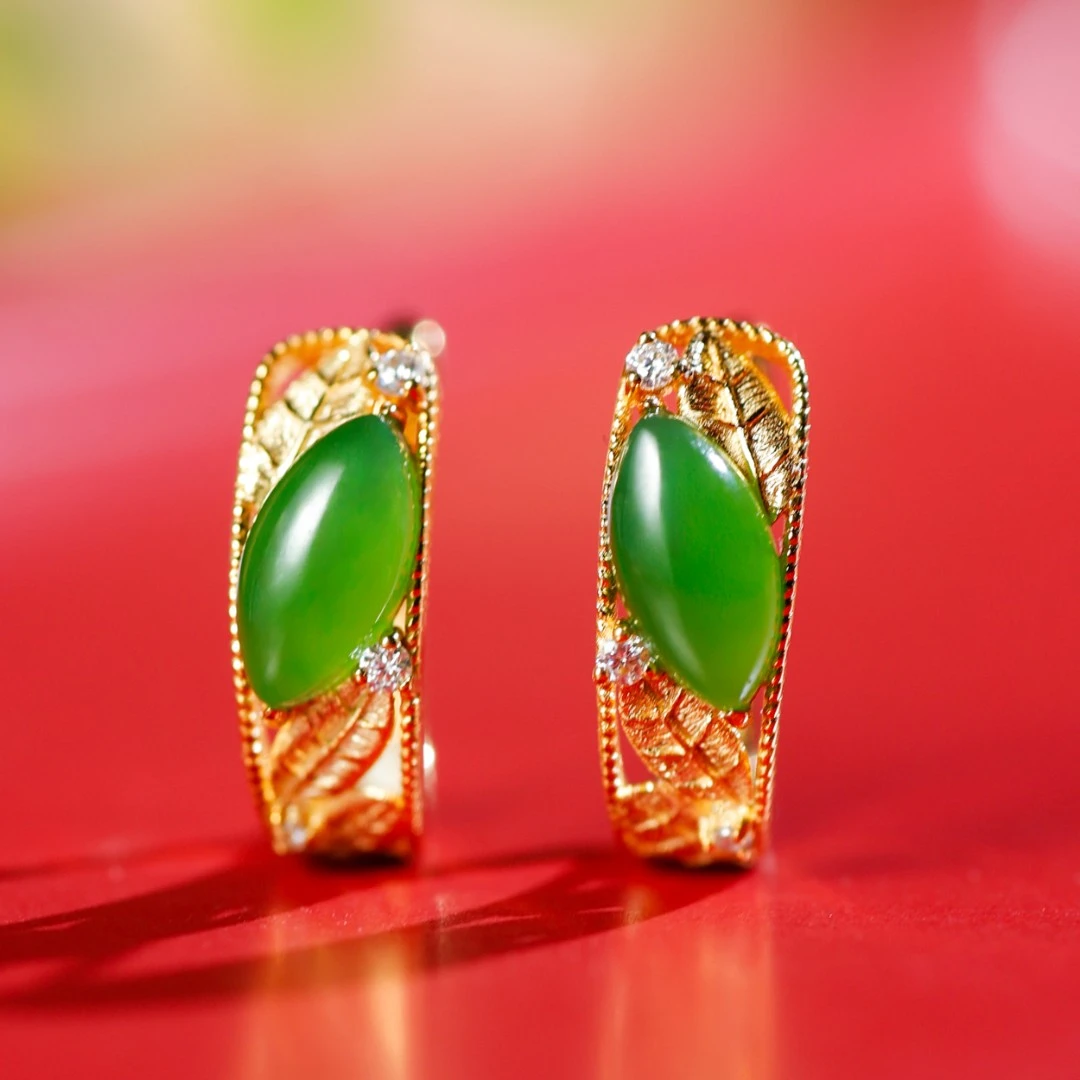 白玉世家金枝玉叶/18K金冰阳绿耳钉