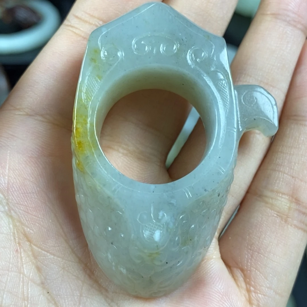 和田玉未镶嵌挂件坚**念
