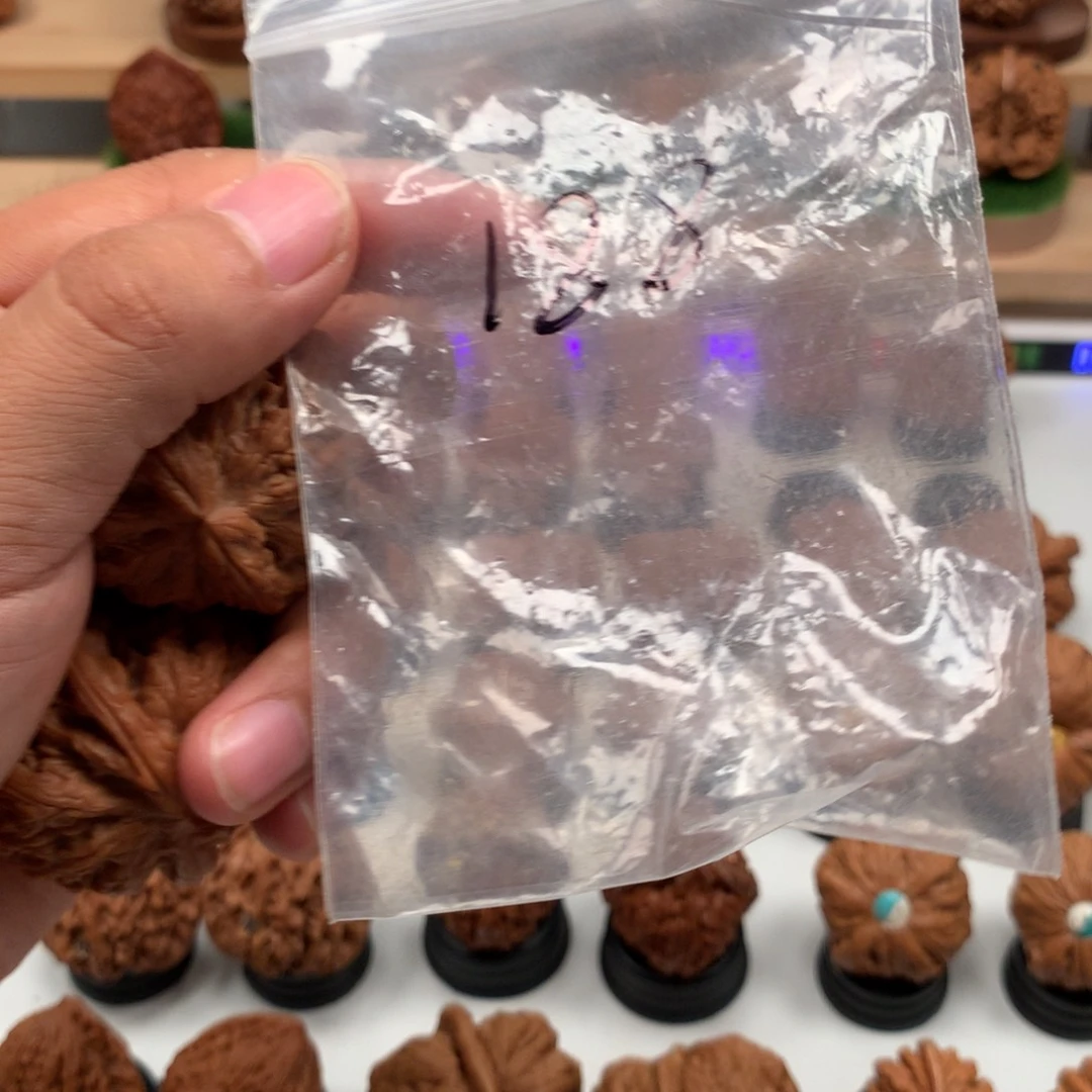 【闪购商品】吊坠文玩核桃G*孟隐隐约约