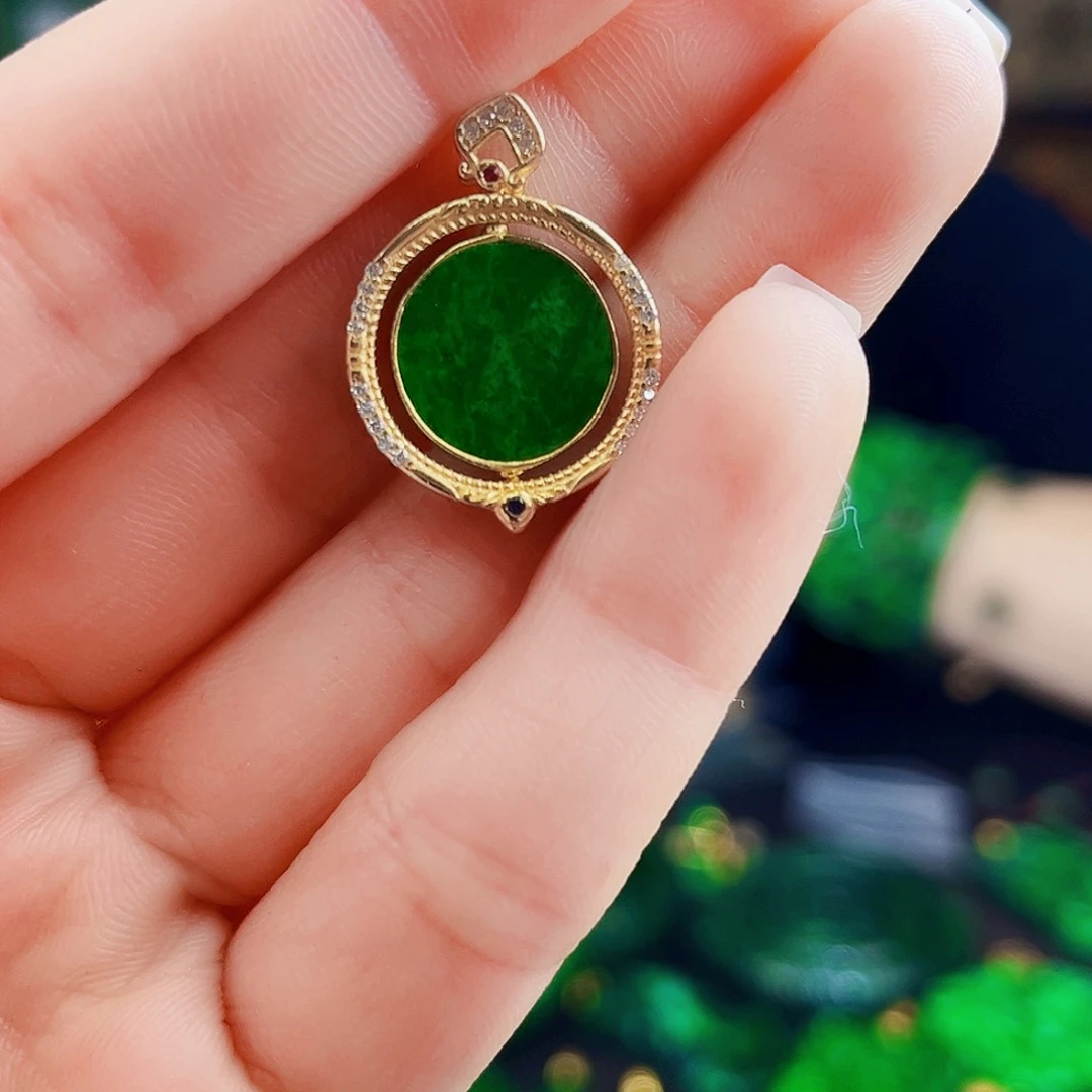 颈饰银S925镶嵌翡翠多样性