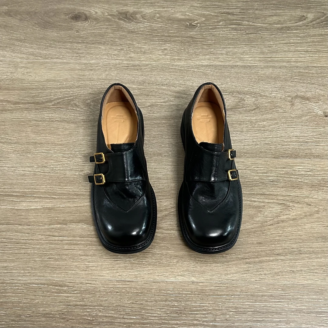 Dannyfrey头层牛皮英伦风复古皮带扣女新款通勤舒适乐福鞋2.5CM