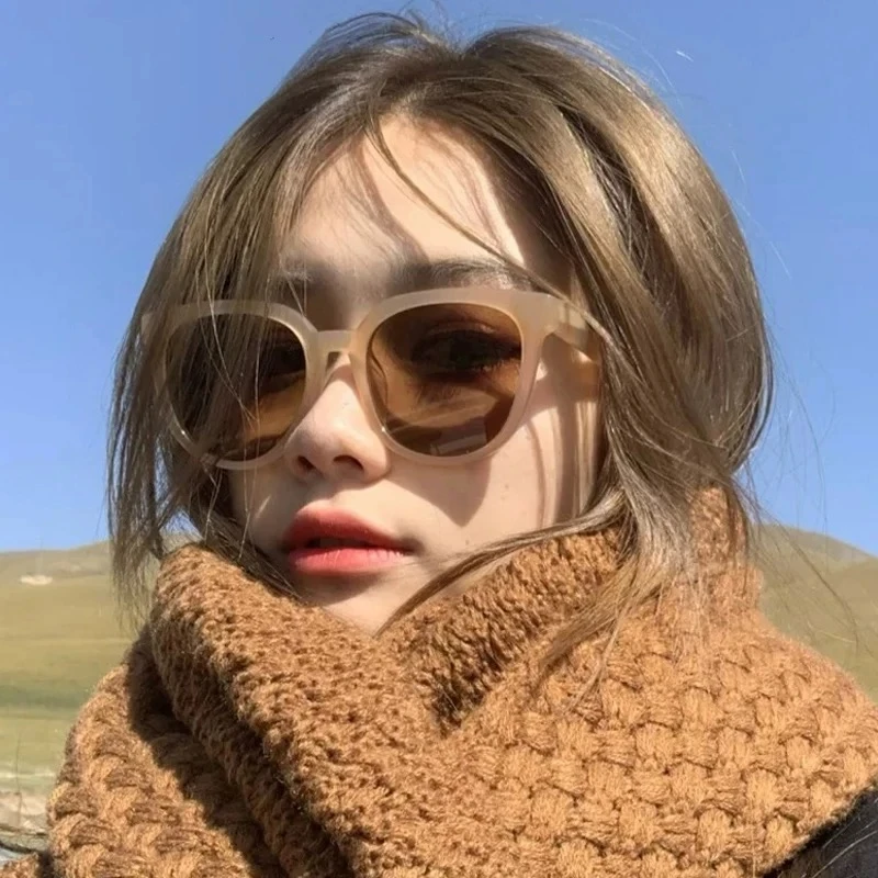 复古猫眼太阳镜女新款韩版显脸小防紫外线白色近视墨镜高级感眼镜