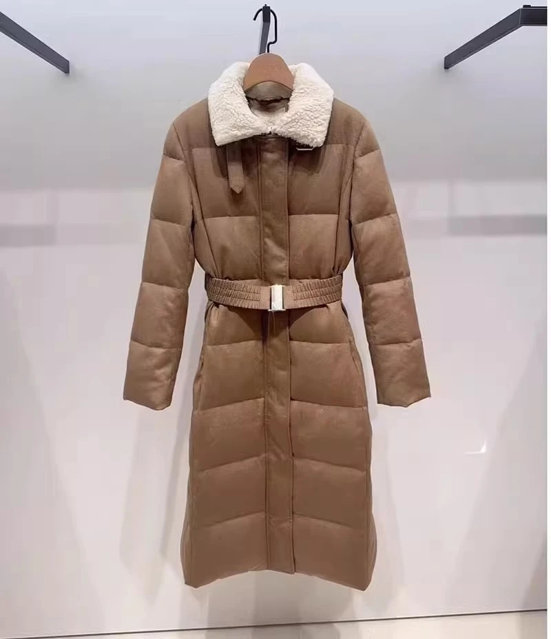 小禾同款女装2024冬季新款修身中长款丝驼绒羽绒服