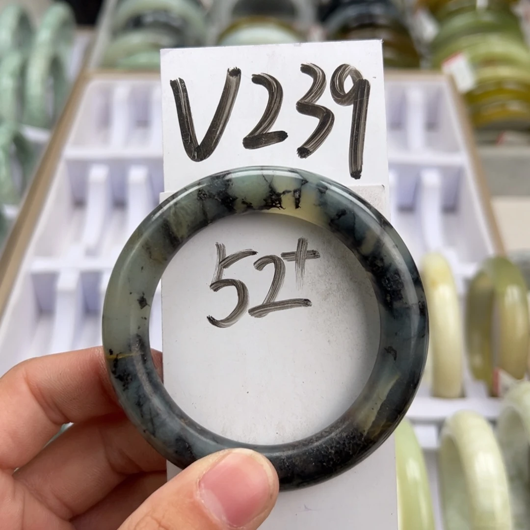 岫玉手镯未镶嵌天然岫玉微瑕