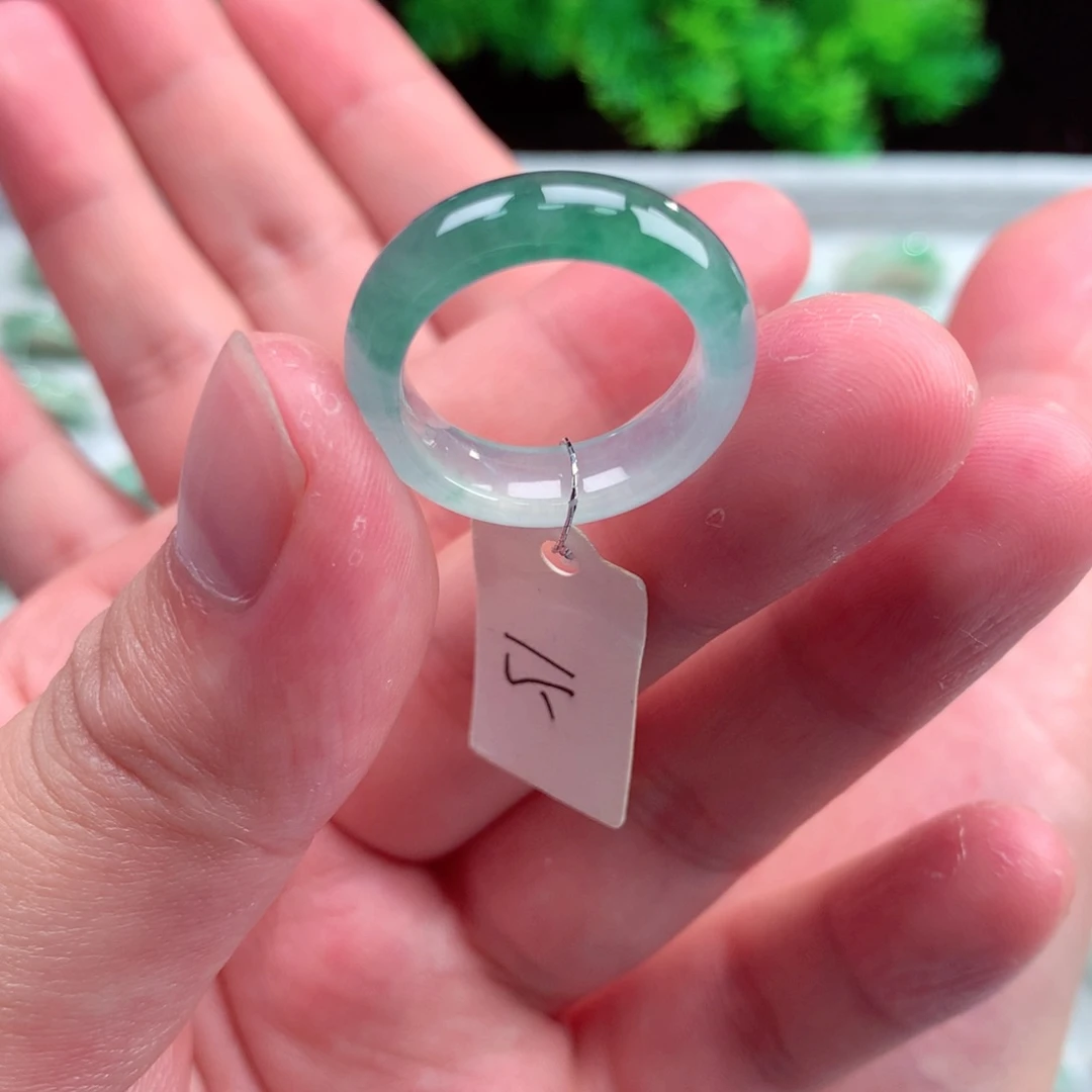 未镶嵌戒指翡翠天然