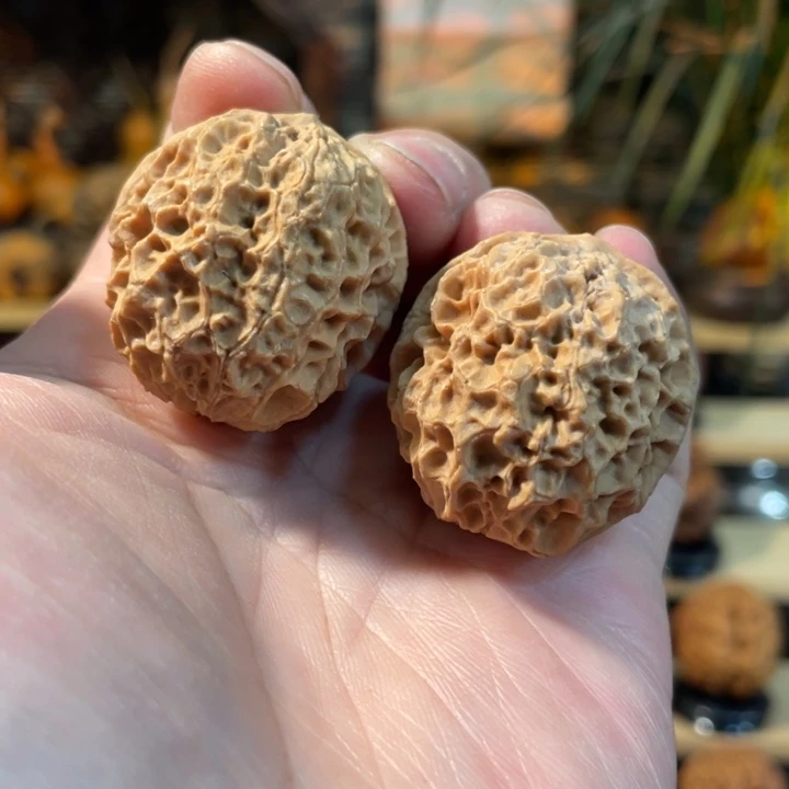 文玩核桃把件编号38