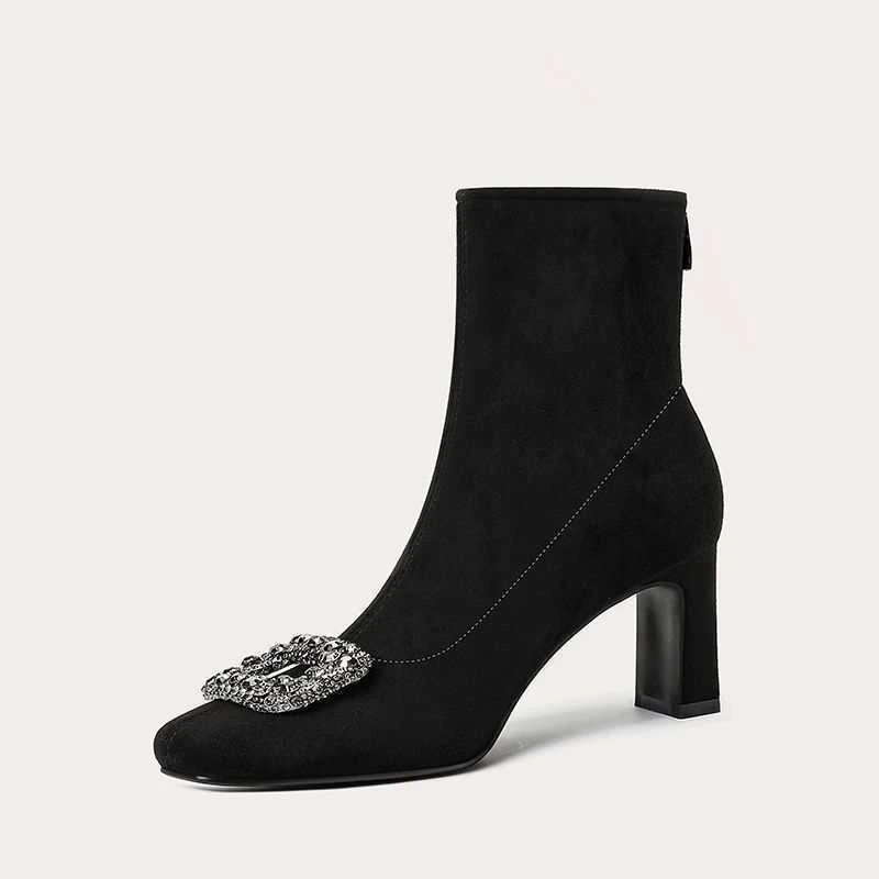 2025秋冬绒面黑色高跟鞋弹力瘦瘦新款水钻方扣方头短靴粗跟时装靴