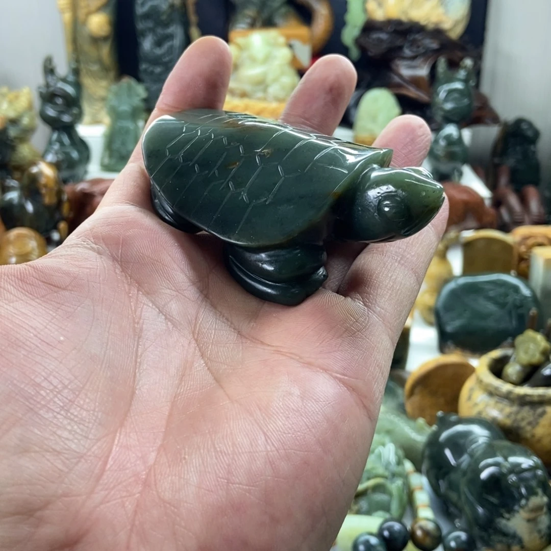 岫岩河磨玉（透闪石质玉）未镶嵌把件