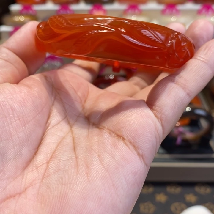 玛瑙/玉髓手镯未镶嵌白***工