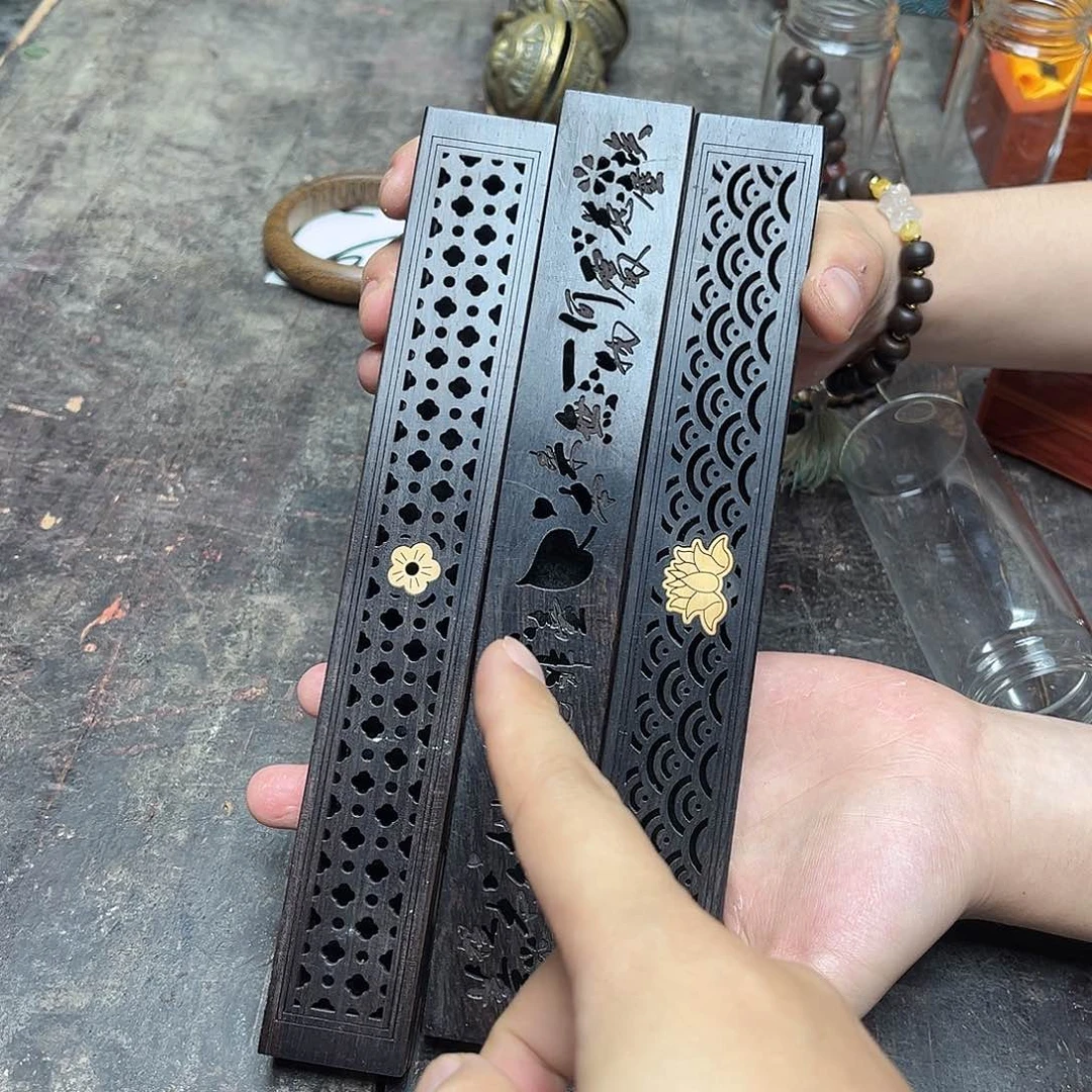 大叶紫檀（黑酸枝木类）