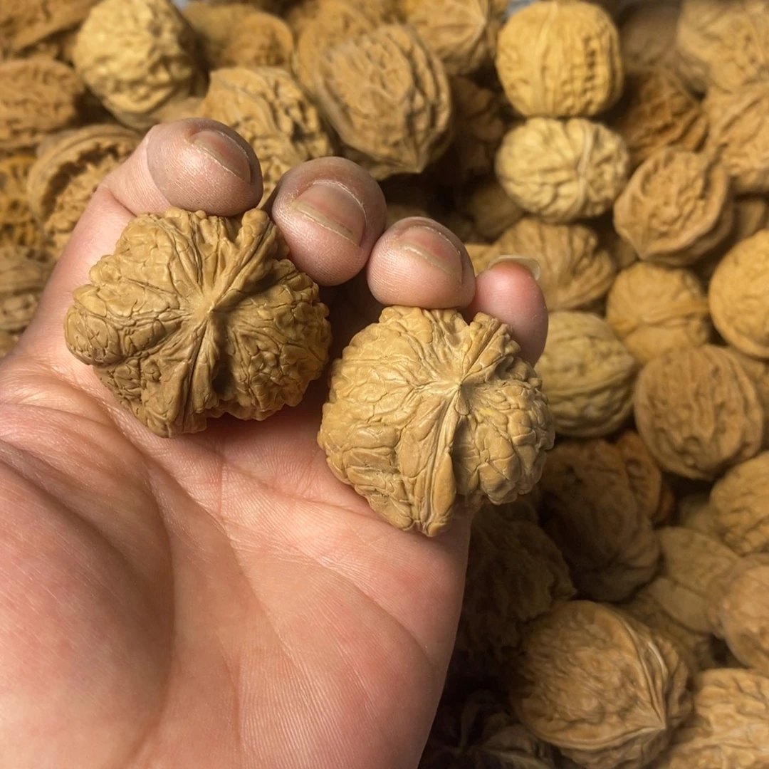 劲***松文玩核桃吊坠文玩