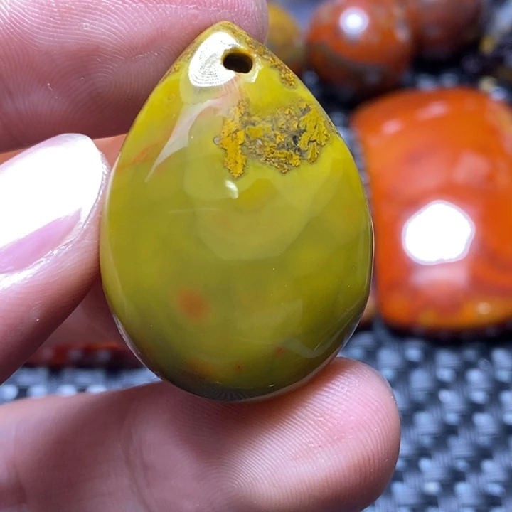 玛瑙/玉髓颈饰未镶嵌