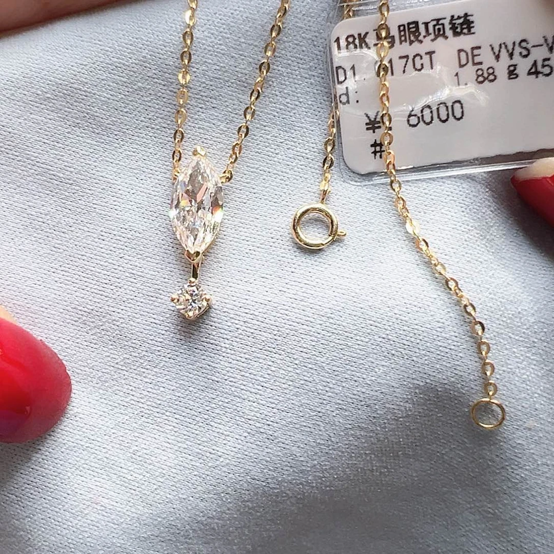 18K金镶嵌实验室培育钻石项链1.017ct K黄马眼形培育钻石项链