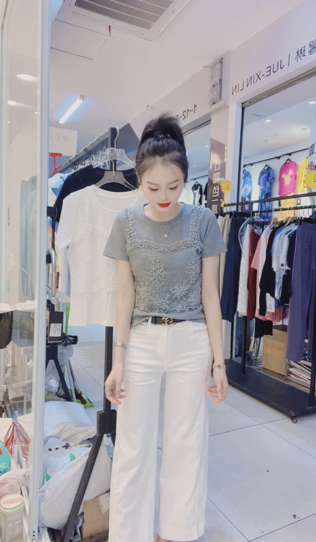 【小玉】新款假两件短袖蕾丝珠子设计感独特百搭显瘦上衣