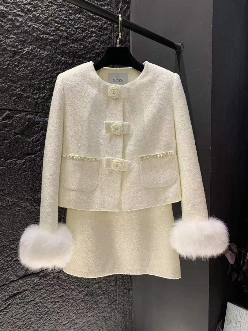 【艾米AIMI】小香风外套女秋冬季2025新款冬装加厚加绒小香风套装