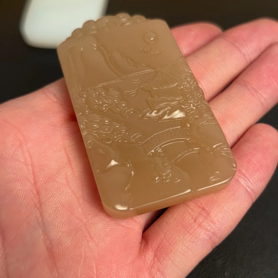 嘻***哈今天早上六点起来看的