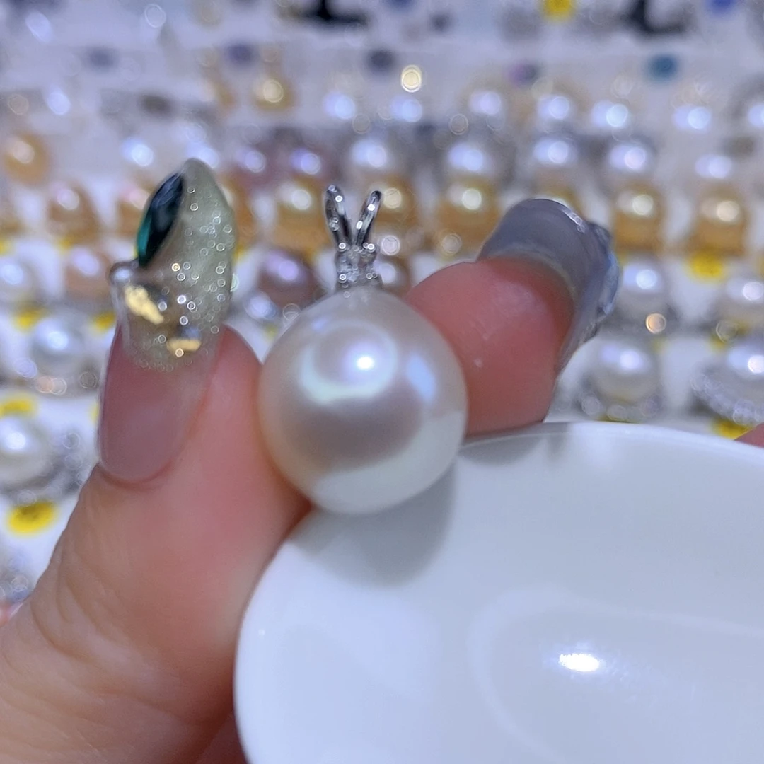颈饰合金淡水珍珠