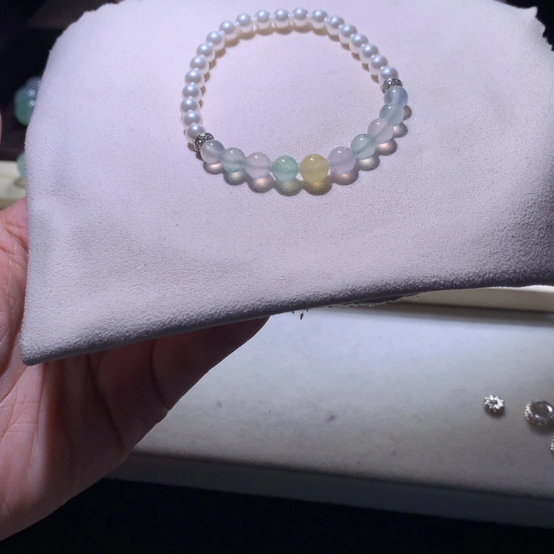 翡翠散珠温柔手串