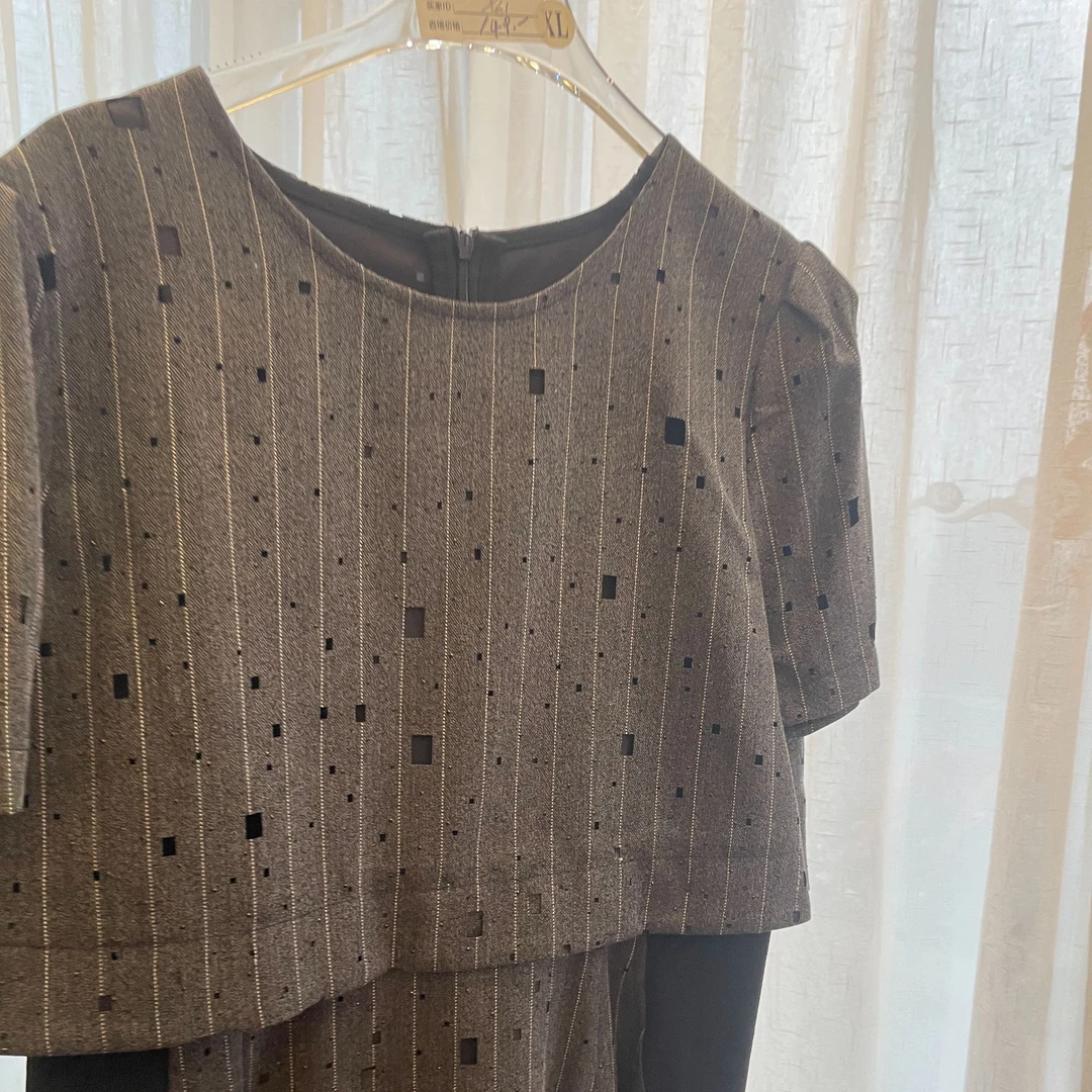 高腰纯色镂空静奢风夏季连衣裙百搭网红灰色休闲