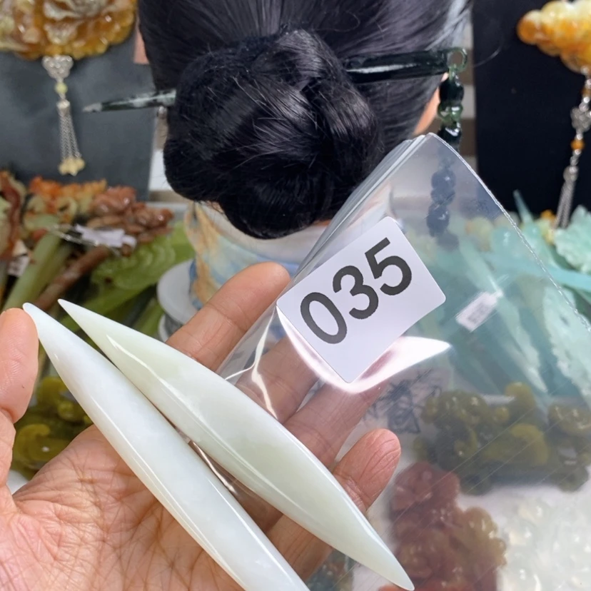 【闪购商品】岫玉发饰未镶嵌碧**瑕