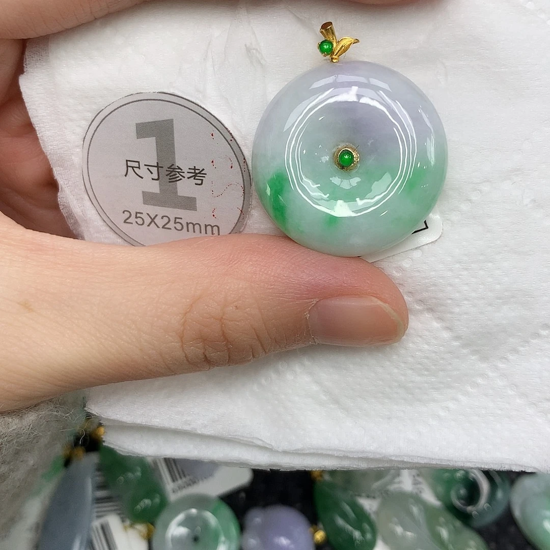 翡翠18K金镶嵌颈饰1245688898