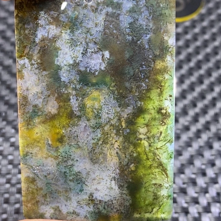用***8玛瑙/玉髓未镶嵌玛瑙