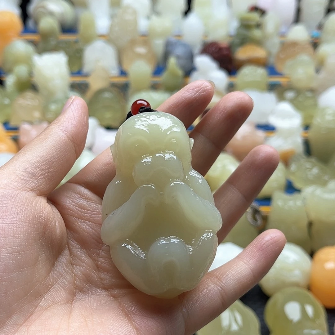 满***陈新疆昆仑山脉山料