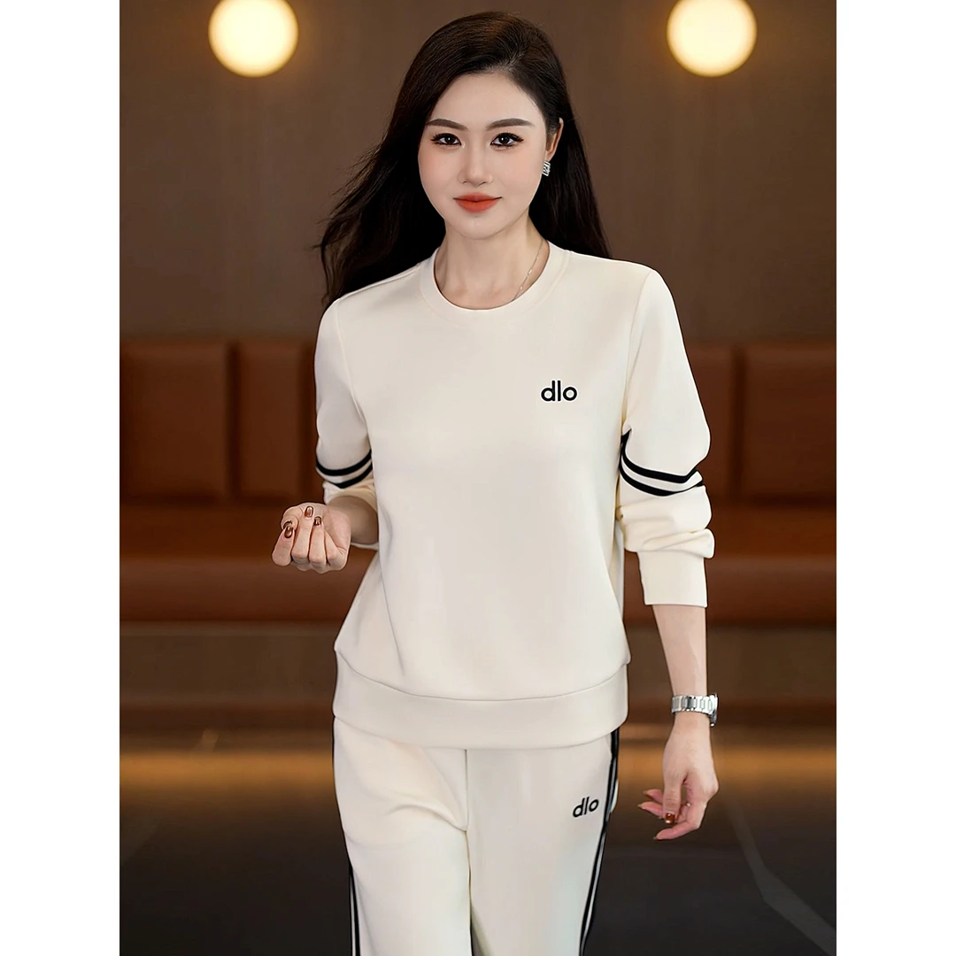 初秋穿搭高级感休闲套装女时尚圆领长袖卫衣长裤一整套女士运动服