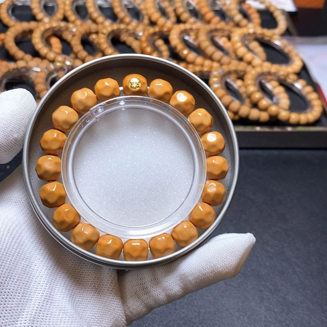 猴头核桃手串金标奶酪 11左右 全品 251号