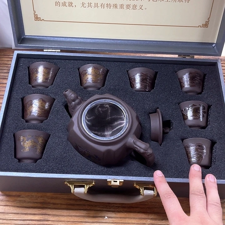 孤品茶具套装等。